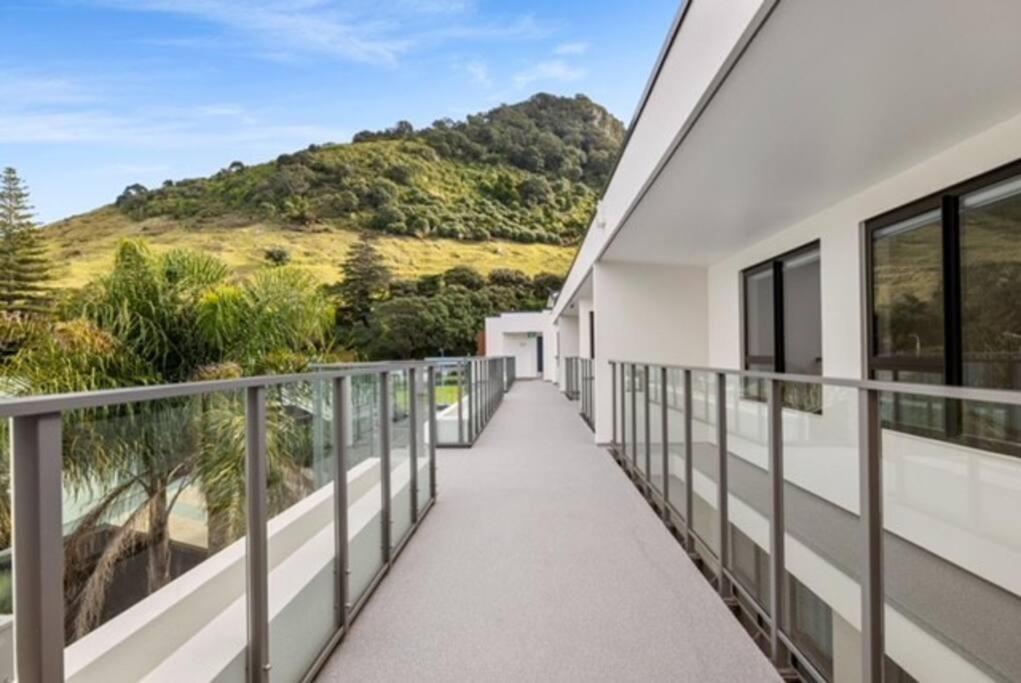 Luxury Beach Escape - 6 Adams Ave Mt Maunganui เมาท์มองานุย ภายนอก รูปภาพ